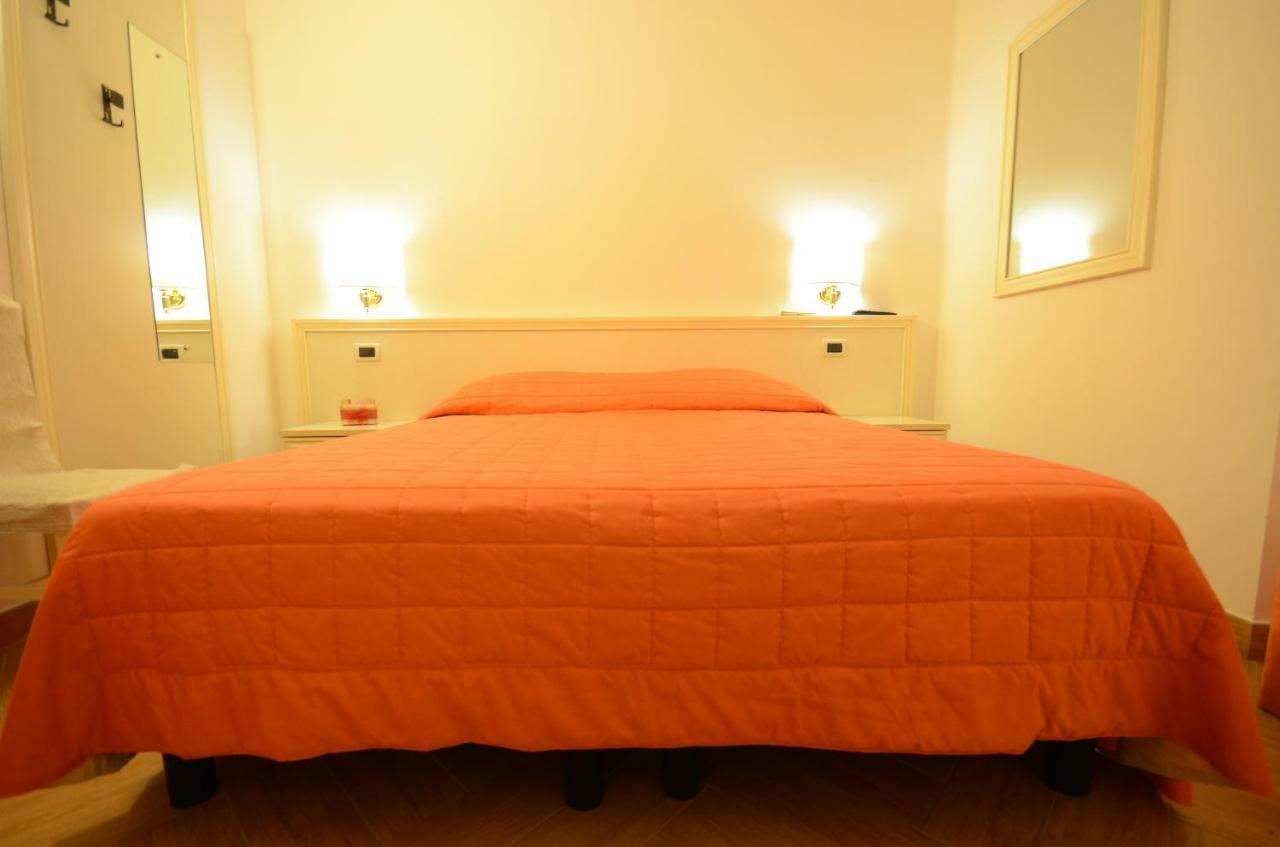 Il Piccolo Nido Bed & Breakfast Borgo Montenero Exterior photo
