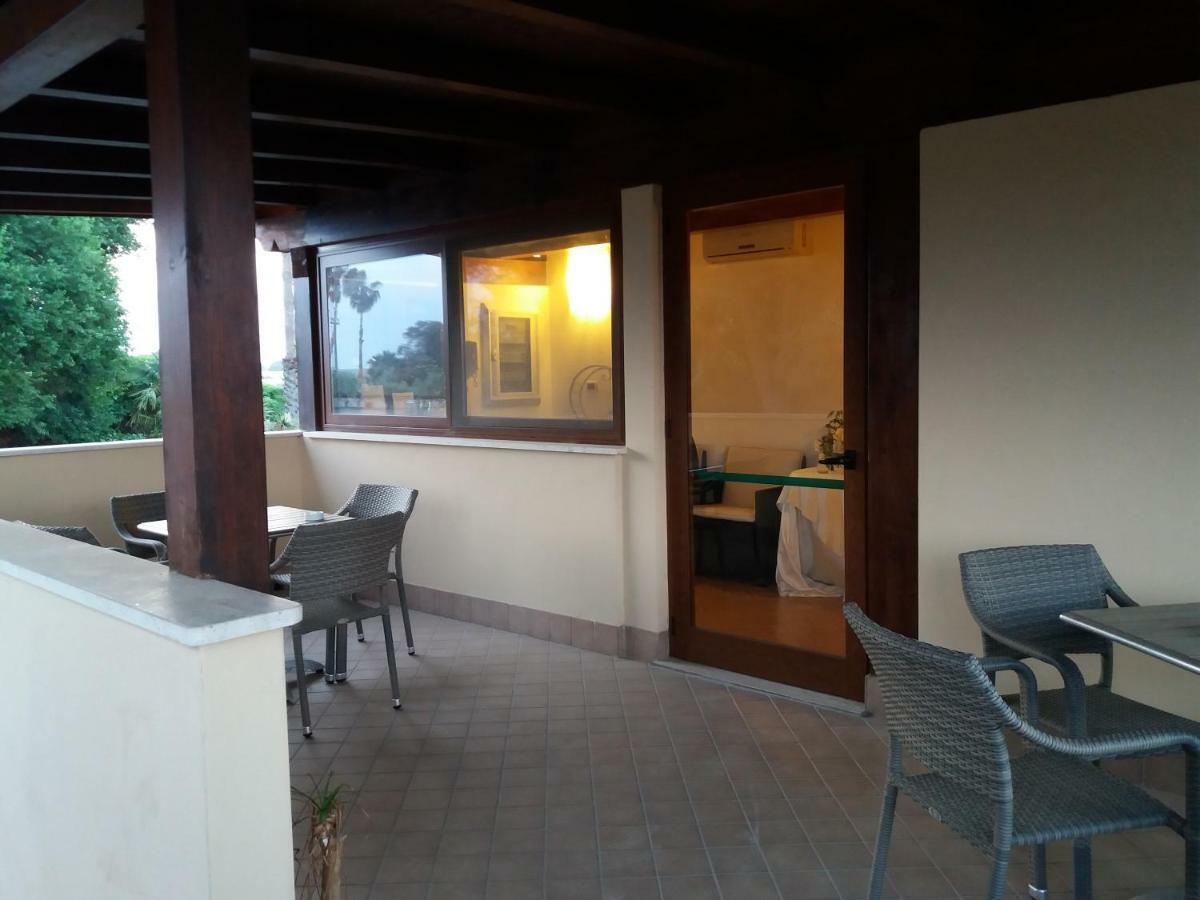 Il Piccolo Nido Bed & Breakfast Borgo Montenero Exterior photo