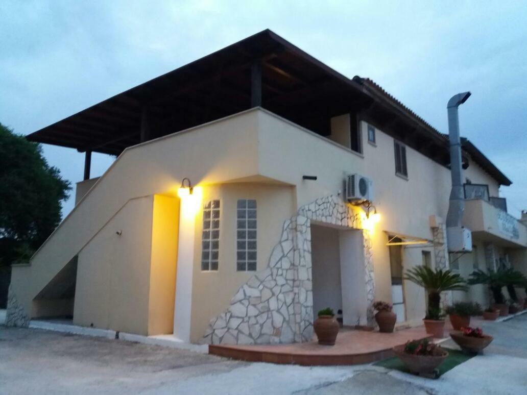 Il Piccolo Nido Bed & Breakfast Borgo Montenero Exterior photo